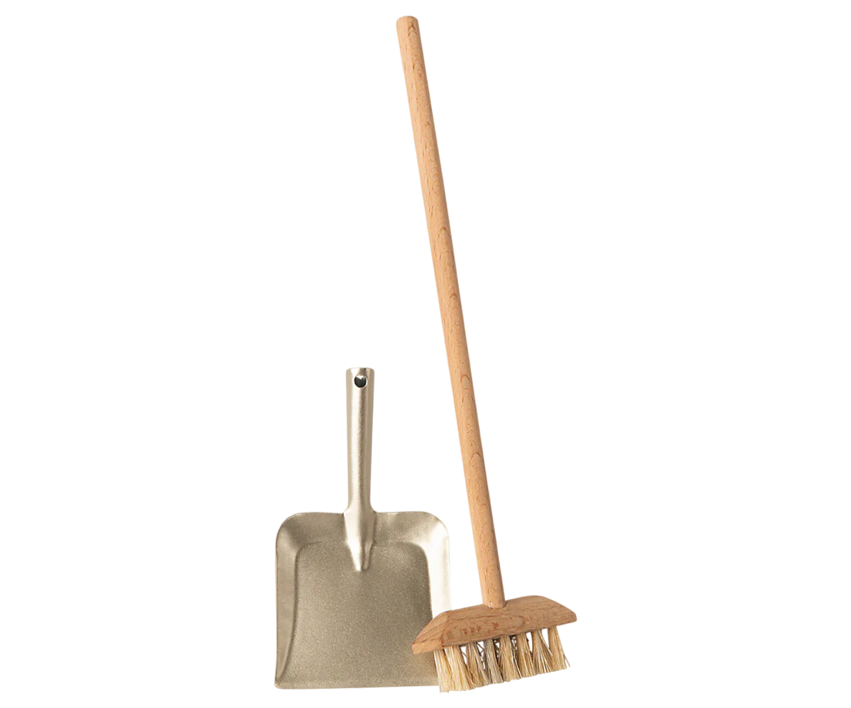 Broom Set, Miniature