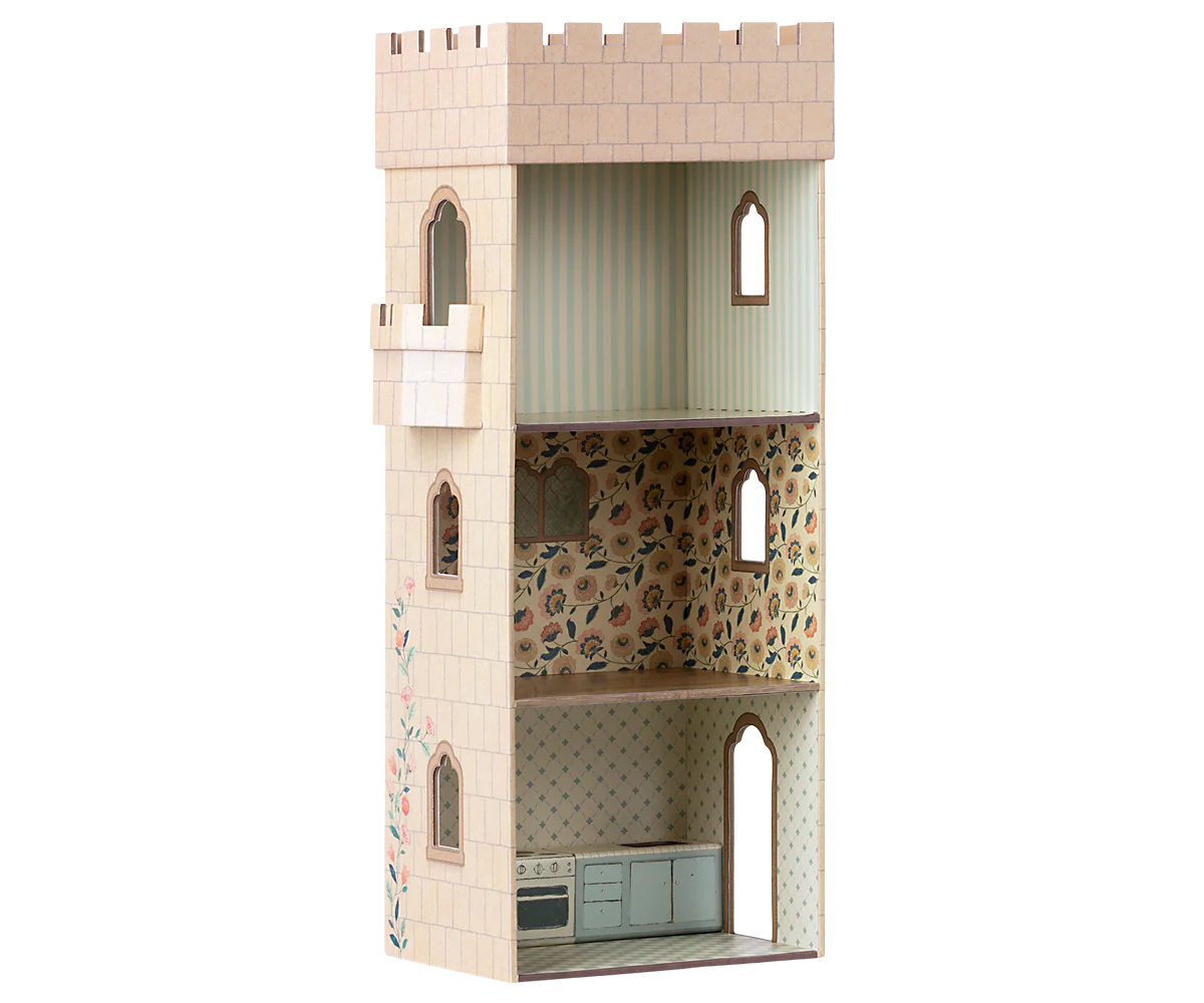 Castle with Kitchen, Mouse